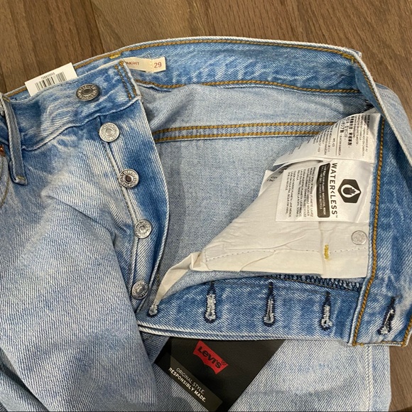 Levi's Ribcage Straight Ankle Jeans - Picture 8 of 16